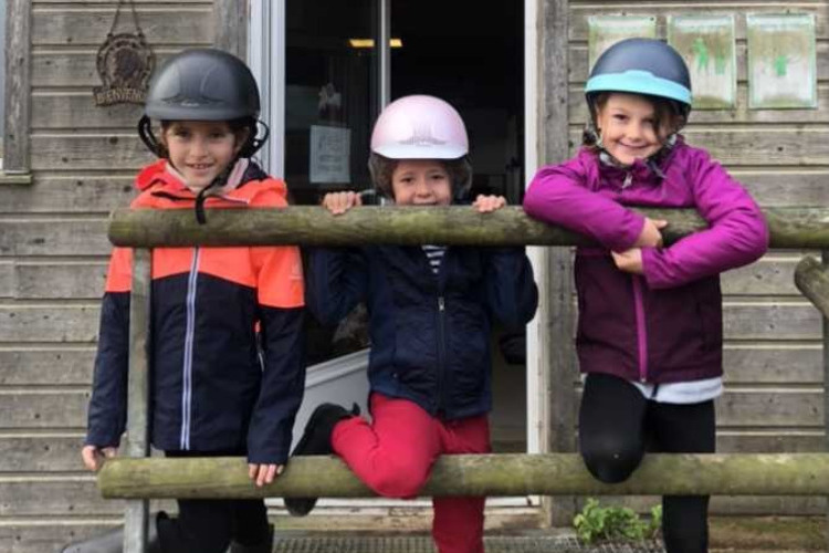 Image de Cé bientôt Noël à l'Écurie !